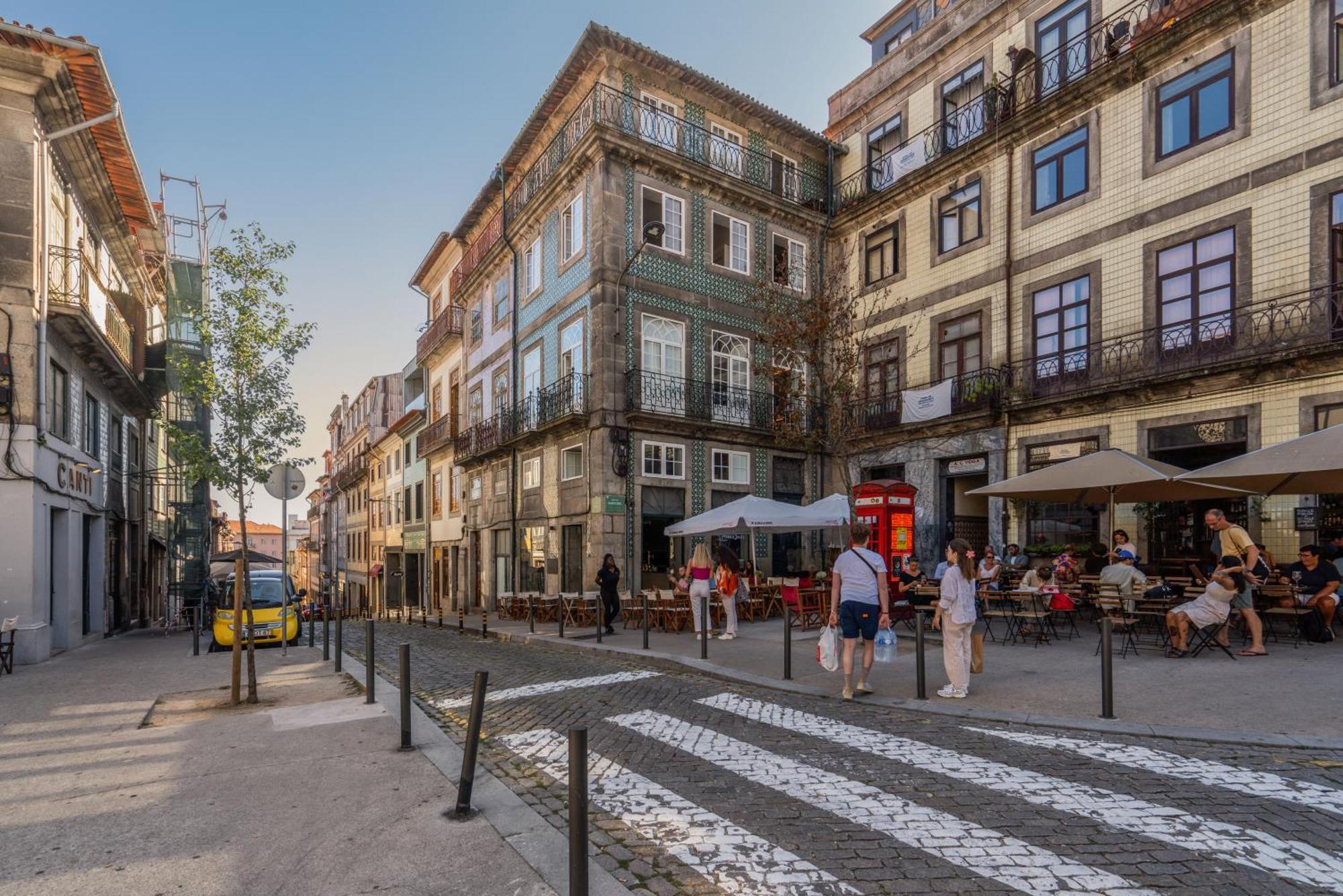 Host Wise - Charming Welcoming Flat - Centrally Located Porto Quarto foto